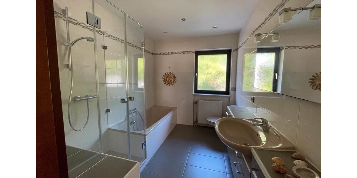 Von Privat: Familienfreundliches Reihenhaus in ruhiger Lage 5 zimmer