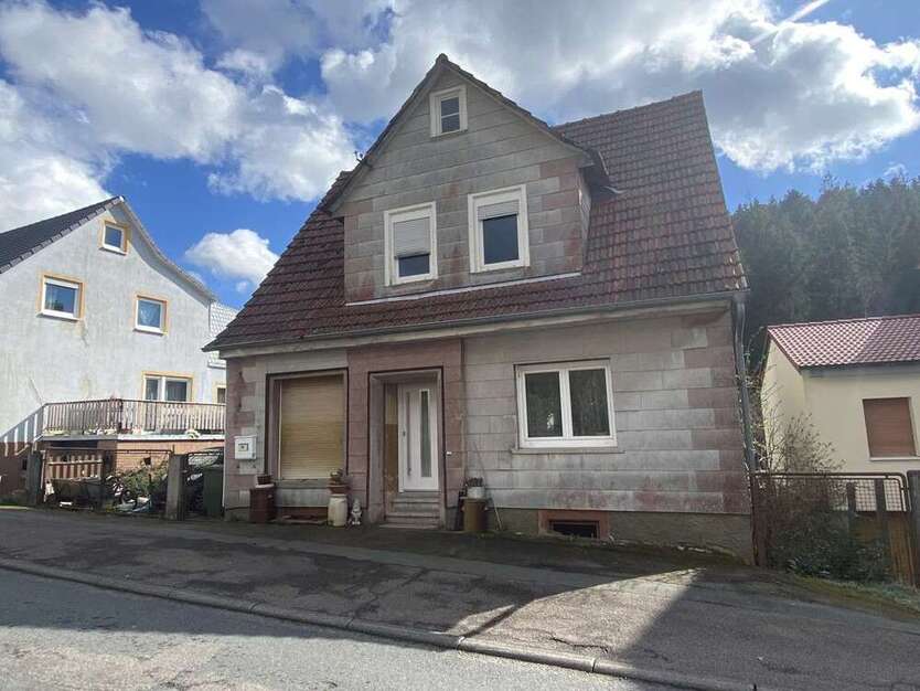 Haus zum Kaufen in Wald-Michelbach 251.400 € 144 m²