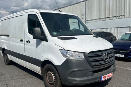 Mercedes-Benz Sprinter 255.000 km 13.900 &euro; Flörsheim 65439