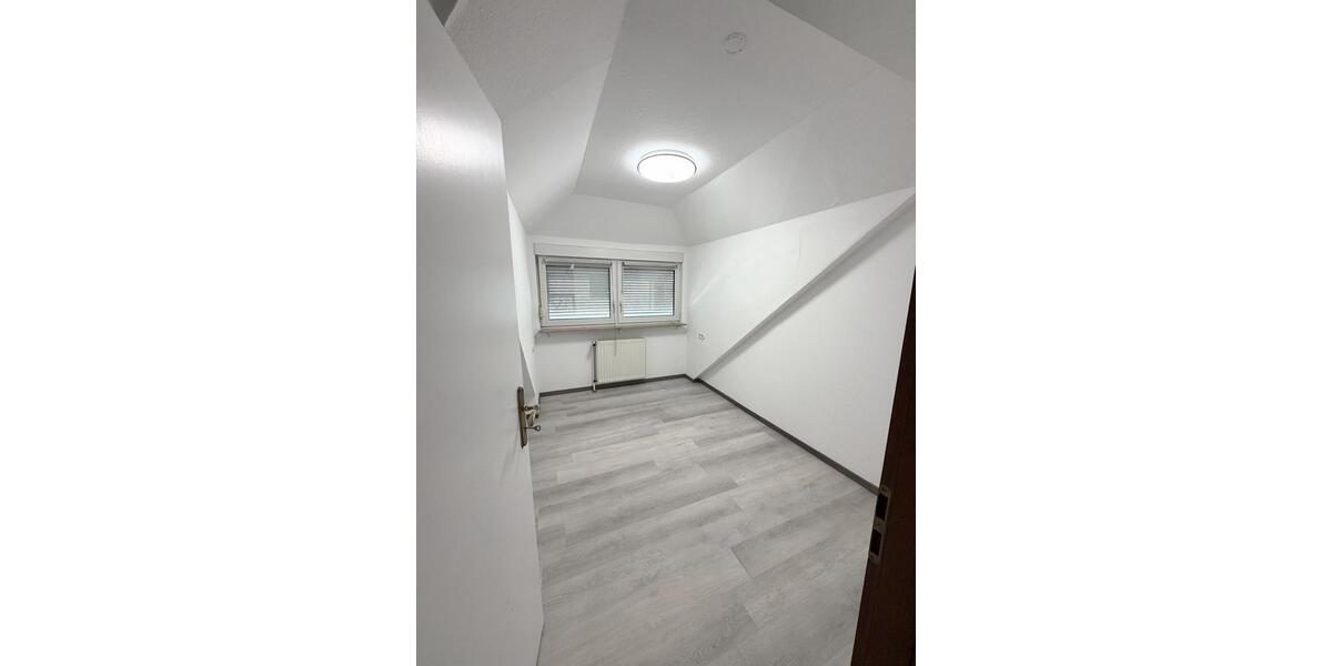 Einfamilienhaus Hofheim am Taunus - 6 Zimmer, 160 m&sup2;, 499.990&euro; | Angebot:27299887