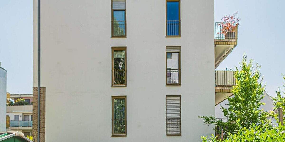 Etagenwohnung Frankfurt am Main Nordend-Ost - 2 Zimmer, 67 m&sup2;, 1.950&euro; | Angebot:25814246