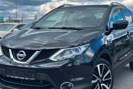 Nissan Qashqai 135.000 km 12.399 &euro; Dietzenbach 63128