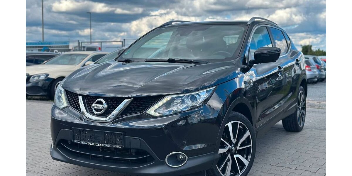 Nissan Qashqai 135.000 km 12.399 &euro; Dietzenbach 63128