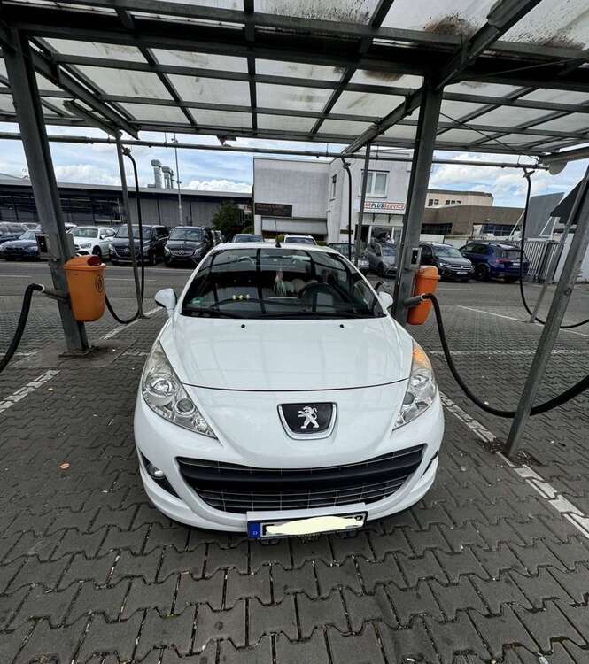 Peugeot 207 166.000 km 2.500 € frankfurt am main 60326