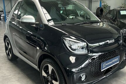 Smart ForTwo EQ CABRIO EXCLUSIVE-22KW-RÜCKFAHRKAMERA 13.660 km 18.199 € Groß-Umstadt 64823