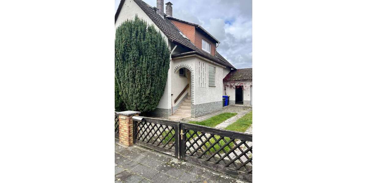 Einfamilienhaus Rodgau Rollwald Rollwald - 8 Zimmer, 135 m&sup2;, 489.000&euro; | Angebot:26820220