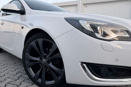 Opel Insignia 93.766 km 9.300 &euro; Nackenheim 55299