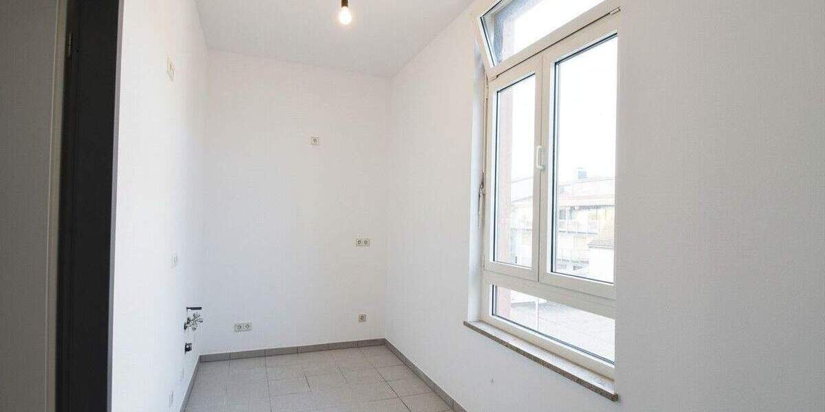 Renovierte 3-Zimmer-Wohnung in zentraler Lage mit guter Anbindung 3 zimmer