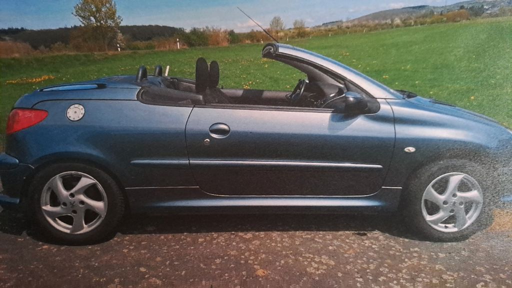 Peugeot 206 150.000 km 1.450 &euro; Offenbach 63075