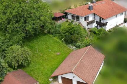 Haus Fürth - 9 Zimmer, 300 m&sup2;, 660.000&euro; | Angebot:23845877