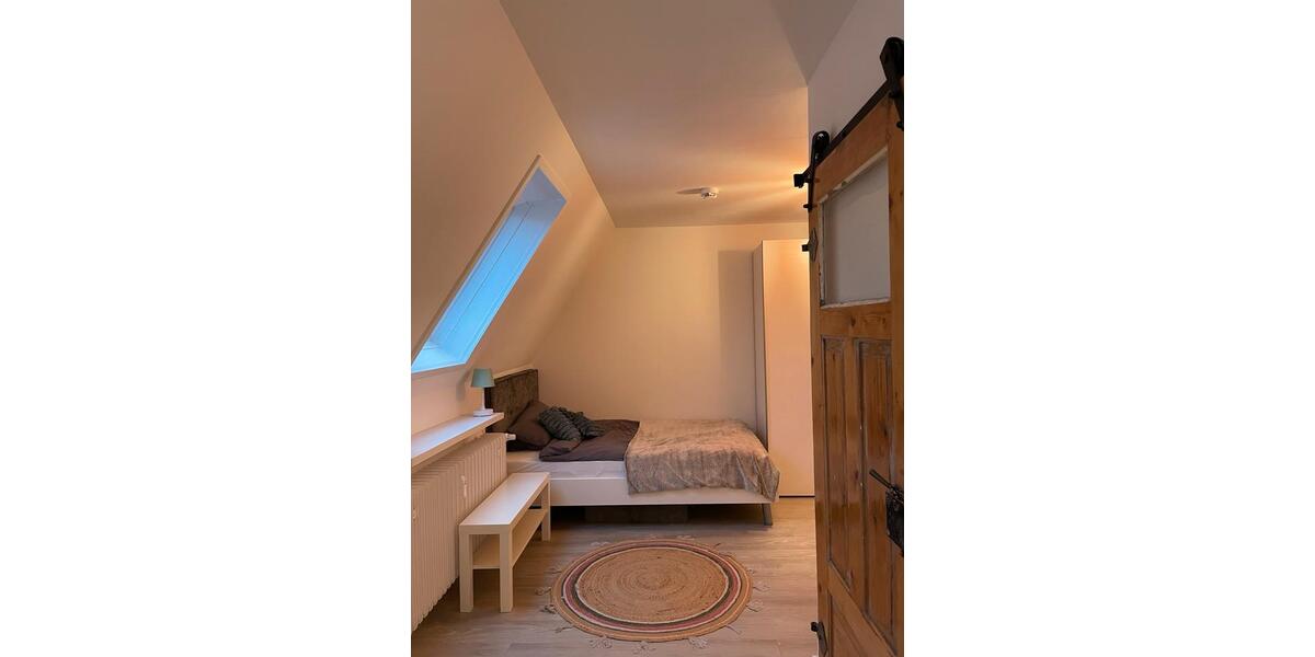 Dachgeschoßwohnung Frankfurt am Main Nordend West - 1 Zimmer, 25 m&sup2;, 970&euro; | Angebot:25323843