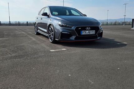 Hyundai i30 106.000 km 19.999 &euro; Hofheim 65719