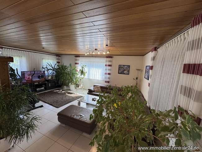 Etagenwohnung Rödermark - 3 Zimmer, 108 m&sup2;, 285.000&euro; | Angebot:25416603