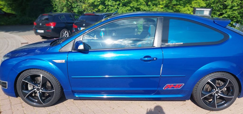 Ford Focus 64.000 km 12.500 &euro; dietzenbach 63128