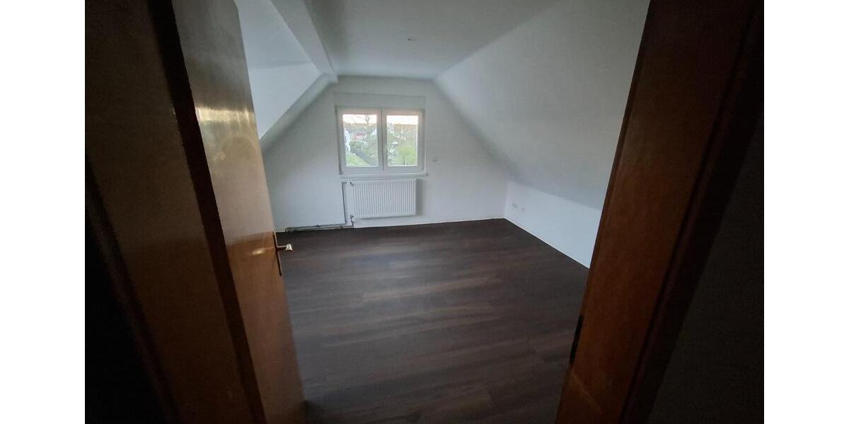 Maisonettenwohnung Pfungstadt - 4 Zimmer, 130 m&sup2;, 1.350&euro; | Angebot:25539620