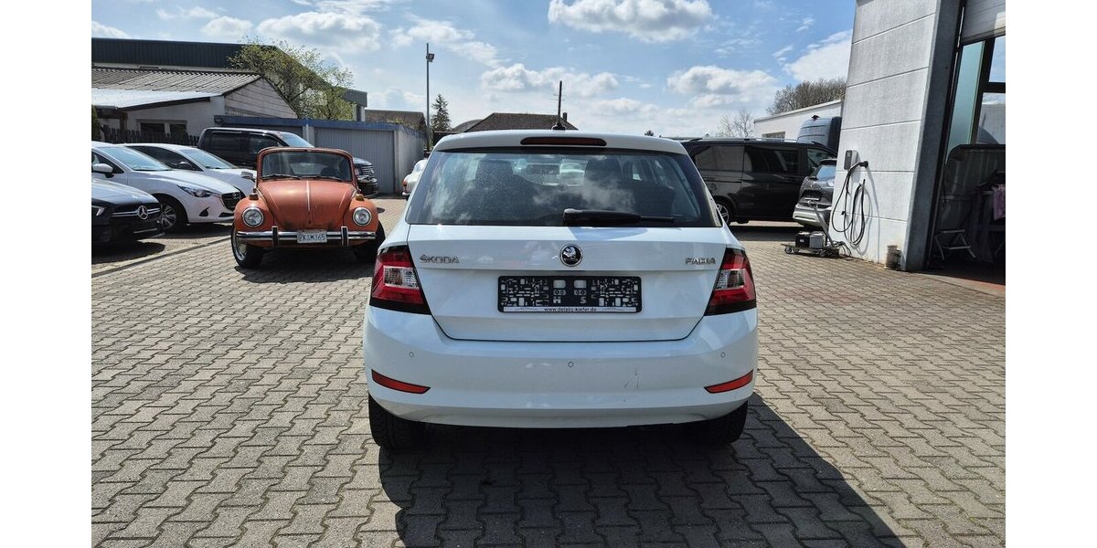 Skoda Fabia Cool Plus 127.420 km 6.890 &euro; Rodgau 63110