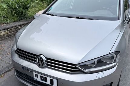 VW Golf Sportsvan 46.500 km 14.500 &euro; Dreieich 63303
