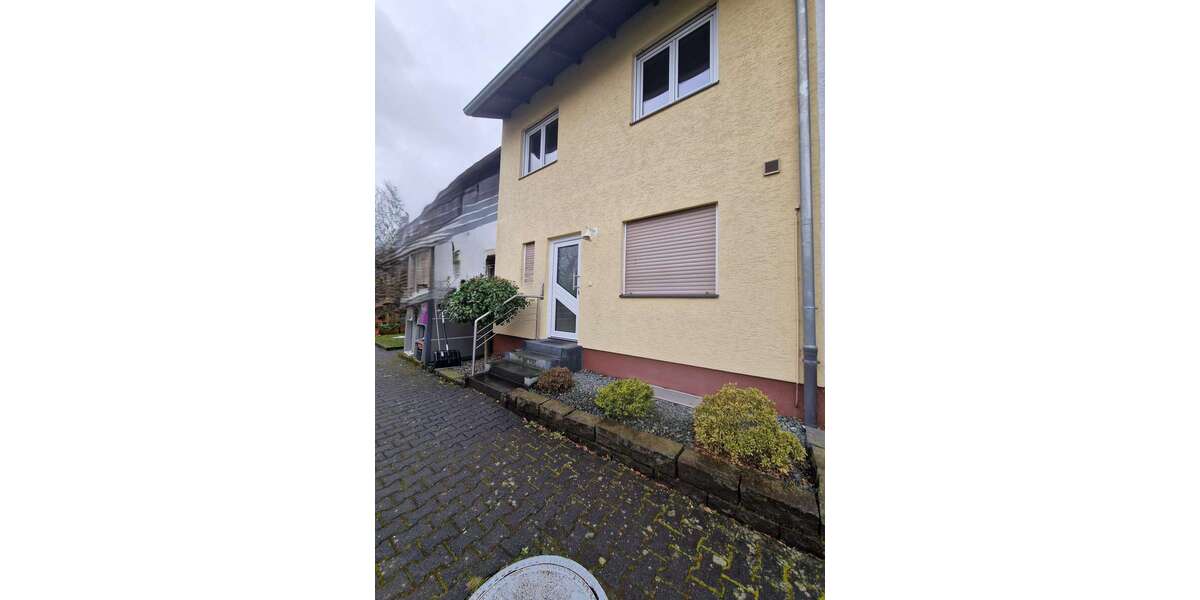 Einfamilienhaus Obertshausen - 4 Zimmer, 111 m&sup2;, 1.500&euro; | Angebot:25228273