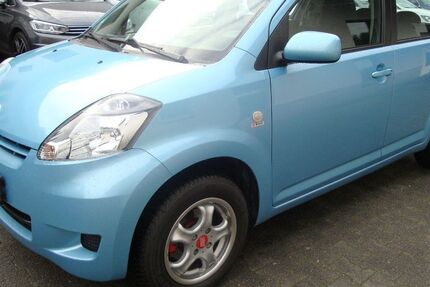 Daihatsu Sirion 49.600 km 7.499 &euro; Lorsch 64653