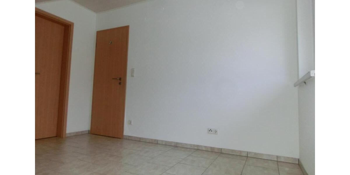 Dachgeschoßwohnung Groß-Umstadt Umstadt - 2 Zimmer, 70 m&sup2;, 630&euro; | Angebot:25380880