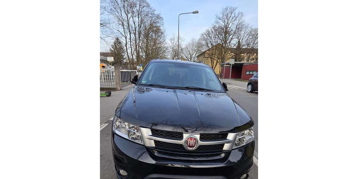 Fiat Freemont 162.000 km 6.900 &euro; Dornbusch (Frankfurt am Main) 60320