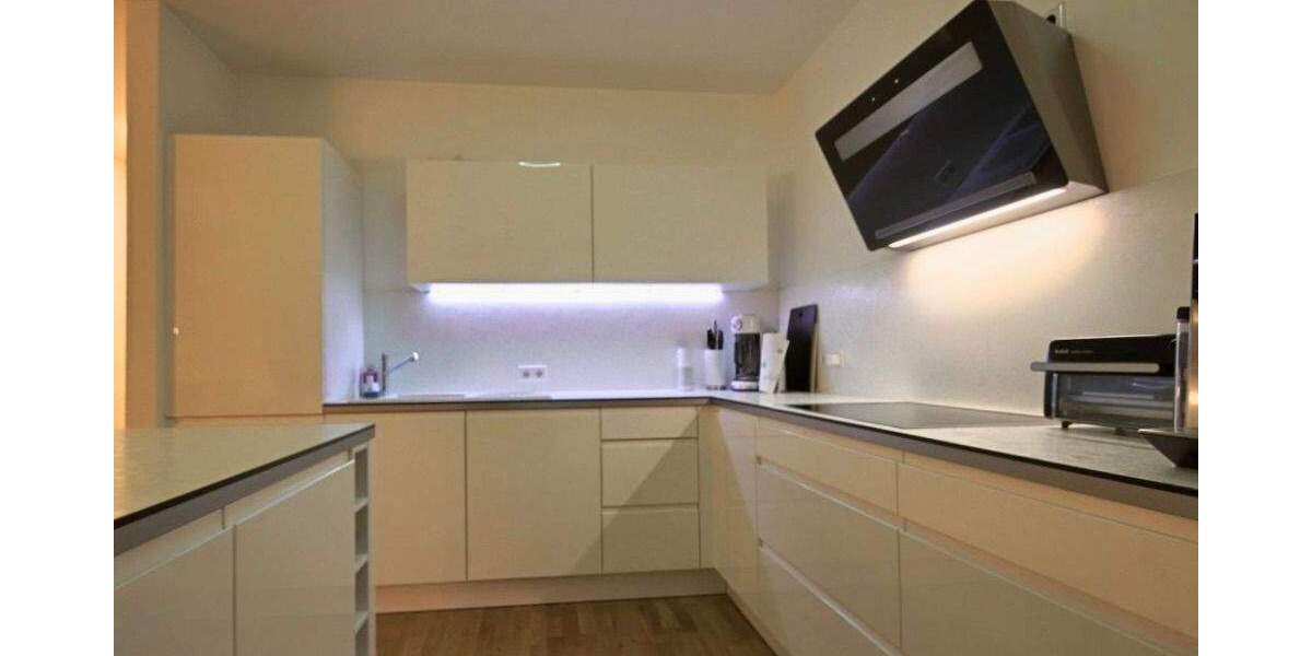 Etagenwohnung Heppenheim Wald-Erlenbach - 3 Zimmer, 125 m&sup2;, 1.350&euro; | Angebot:25536265