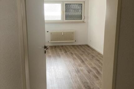 Heller Hobbyraum Werkstatt (ca. 71 m²) in Offenbach Buchhügel zimmer