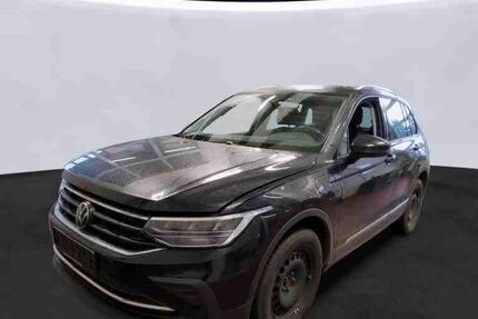 VW Tiguan 74.306 km 23.970 &euro; Darmstadt 64291
