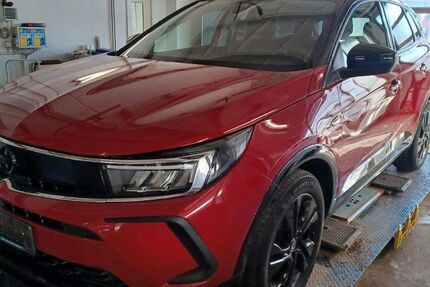 Opel Grandland (X) 84.820 km 15.880 &euro; Ober-Ramstadt 64372