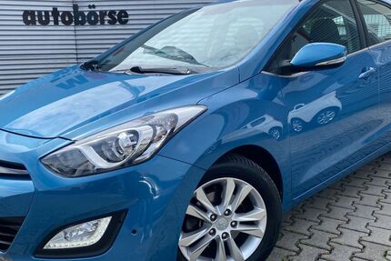 Hyundai i30 97.000 km 11.900 &euro; Darmstadt 64295