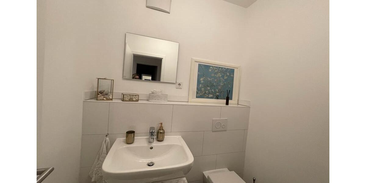 Etagenwohnung Frankfurt am Main Nordend Ost - 4 Zimmer, 130 m&sup2;, 3.000&euro; | Angebot:24581872