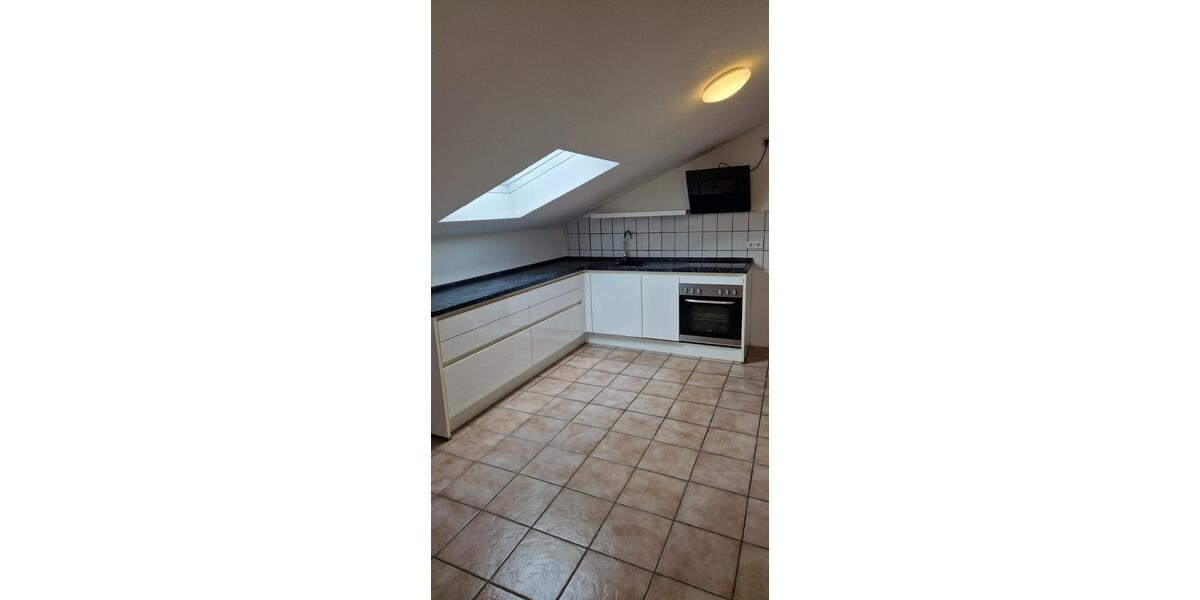 Dachgeschoßwohnung Bürstadt - 1.5 Zimmer, 48 m&sup2;, 129.000&euro; | Angebot:25649537