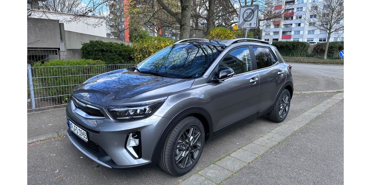 Kia Stonic 6.750 km 19.975 &euro; Heppenheim 64646