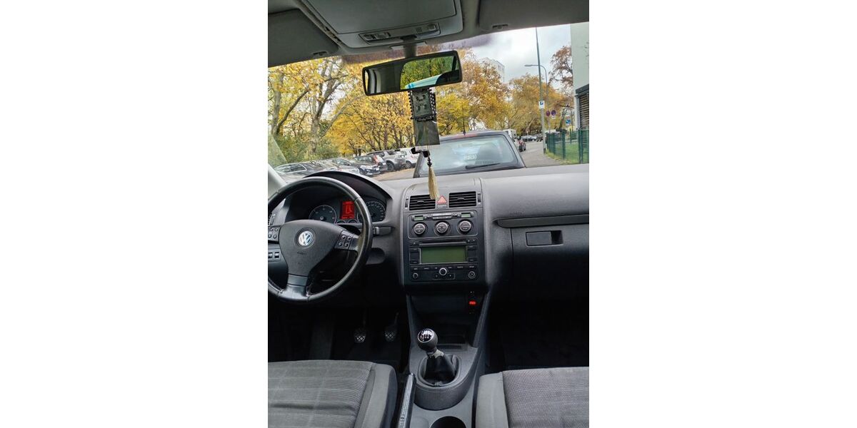 VW Touran 240.000 km 3.250 &euro; Offenbach am Main 63069