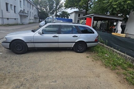 Mercedes-Benz C 180 243.415 km 1.400 € Darmstadt 64283