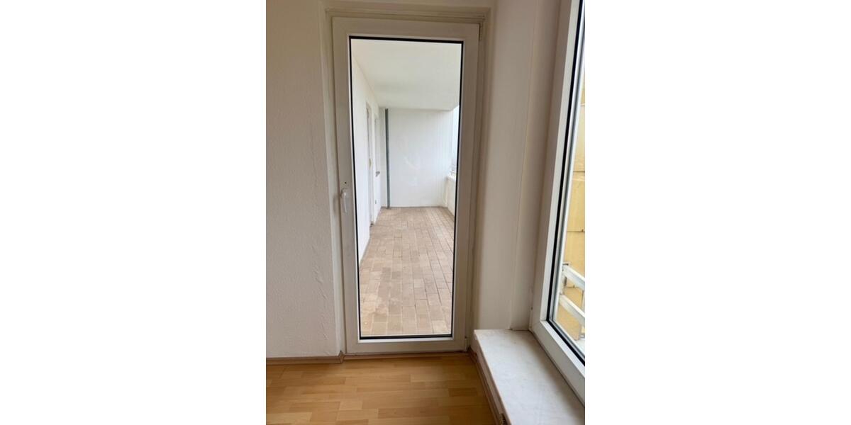 Etagenwohnung Heppenheim (Bergstraße) - 2 Zimmer, 69 m&sup2;, 170.000&euro; | Angebot:25022102