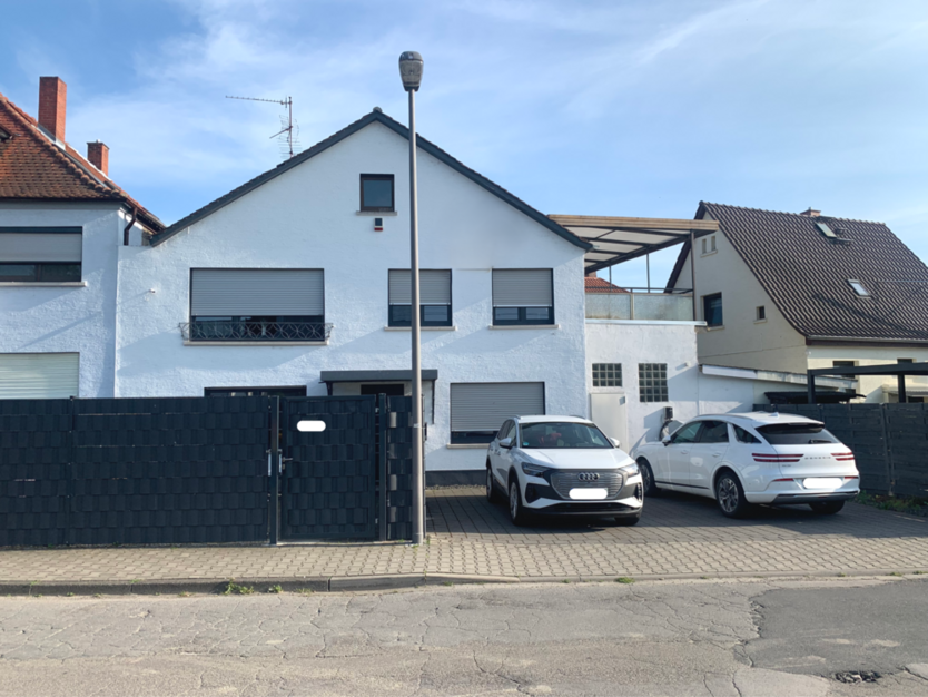 Haus zum Kaufen in Bürstadt 734.000 € 394 m²