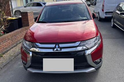 Mitsubishi Outlander 65.100 km 16.290 &euro; Frankfurt 60437