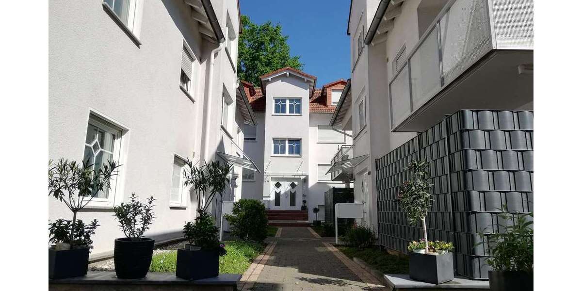 Etagenwohnung Rödermark - 3 Zimmer, 89 m&sup2;, 1.070&euro; | Angebot:26884273
