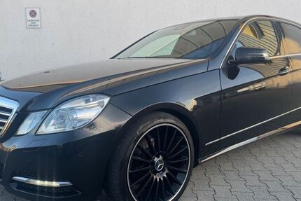 Mercedes-Benz E 220 193.562 km 11.700 &euro; Ginsheim Gustavsburg 65462