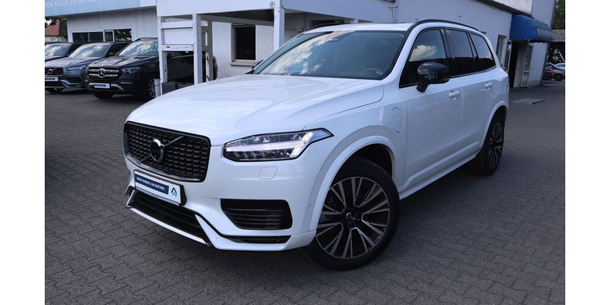 Volvo XC90 31.358 km 56.989 &euro; Darmstadt 64291