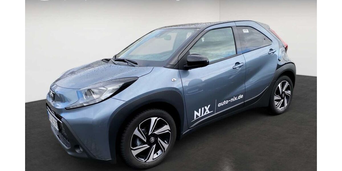 Toyota Aygo (X) 6.500 km 15.490 &euro; Darmstadt 64293