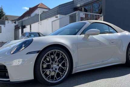 Porsche 992 3.900 km 168.990 &euro; Flörsheim am Main 65439