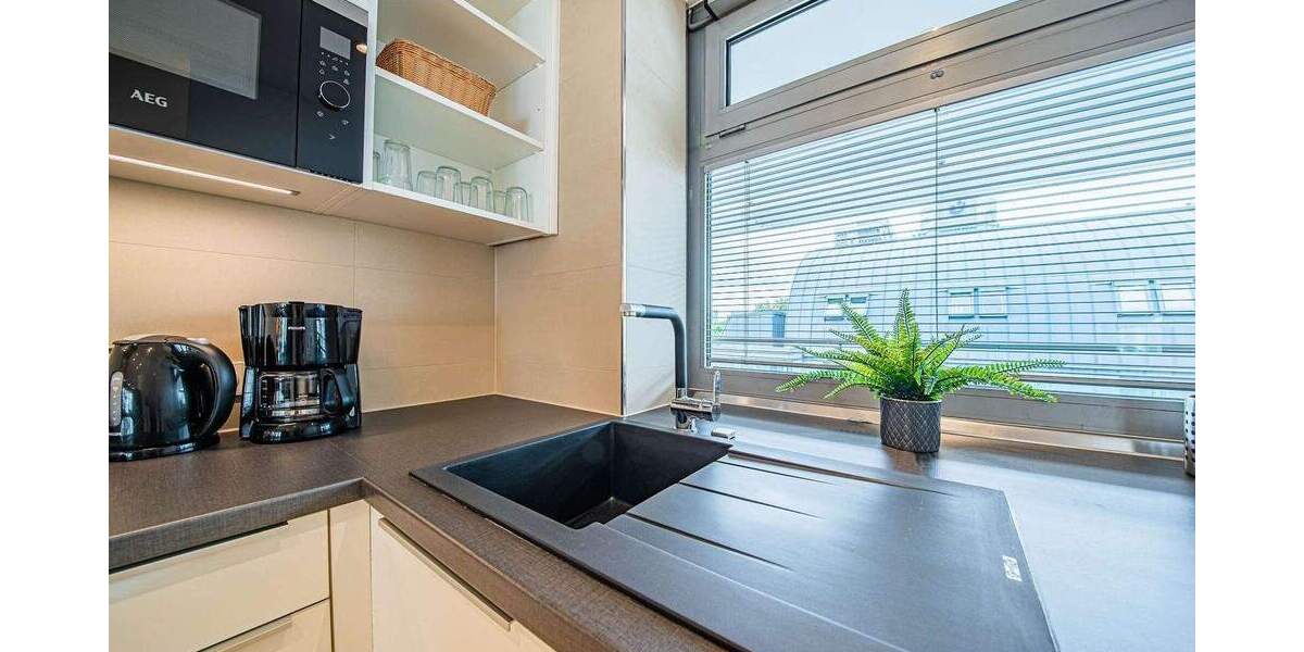 Etagenwohnung Frankfurt am Main Bahnhofsviertel - 2 Zimmer, 65 m&sup2;, 2.340&euro; | Angebot:24593862