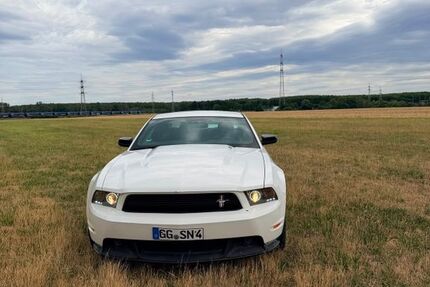 Ford Mustang 170.000 km 22.999 &euro; Rüsselsheim 65428