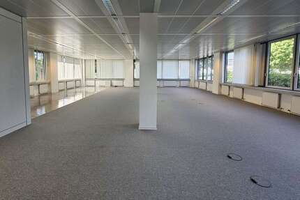 Gewerbeobjekt Frankfurt am Main Bonames - 6.990&euro; | Angebot:27351676