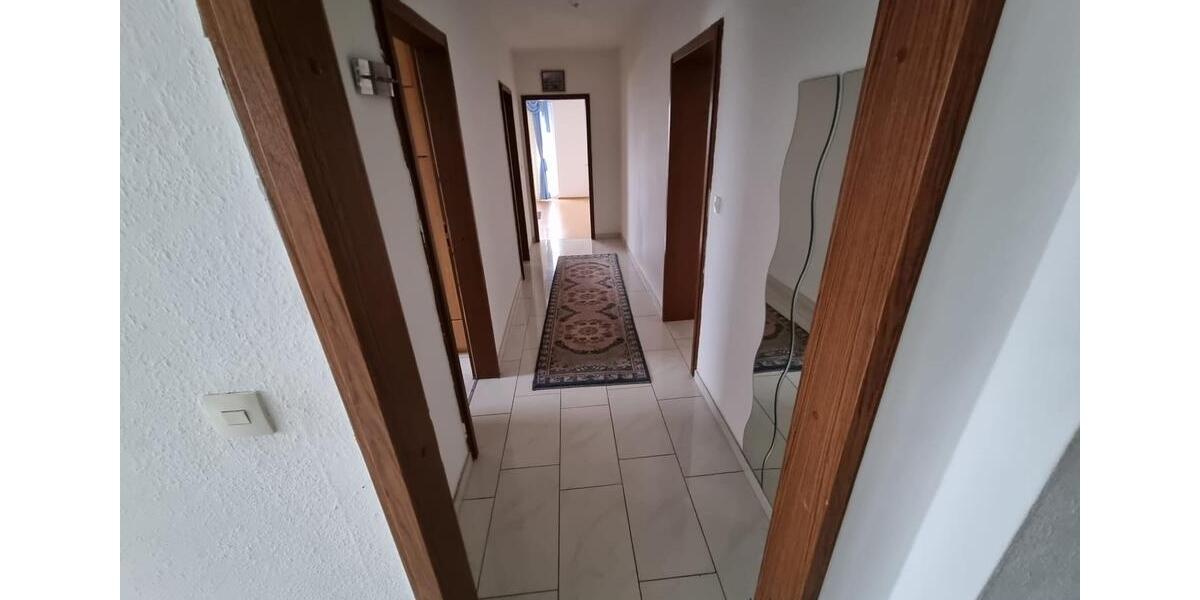 Etagenwohnung Babenhausen - 4.5 Zimmer, 126 m&sup2;, 1.550&euro; | Angebot:24707371