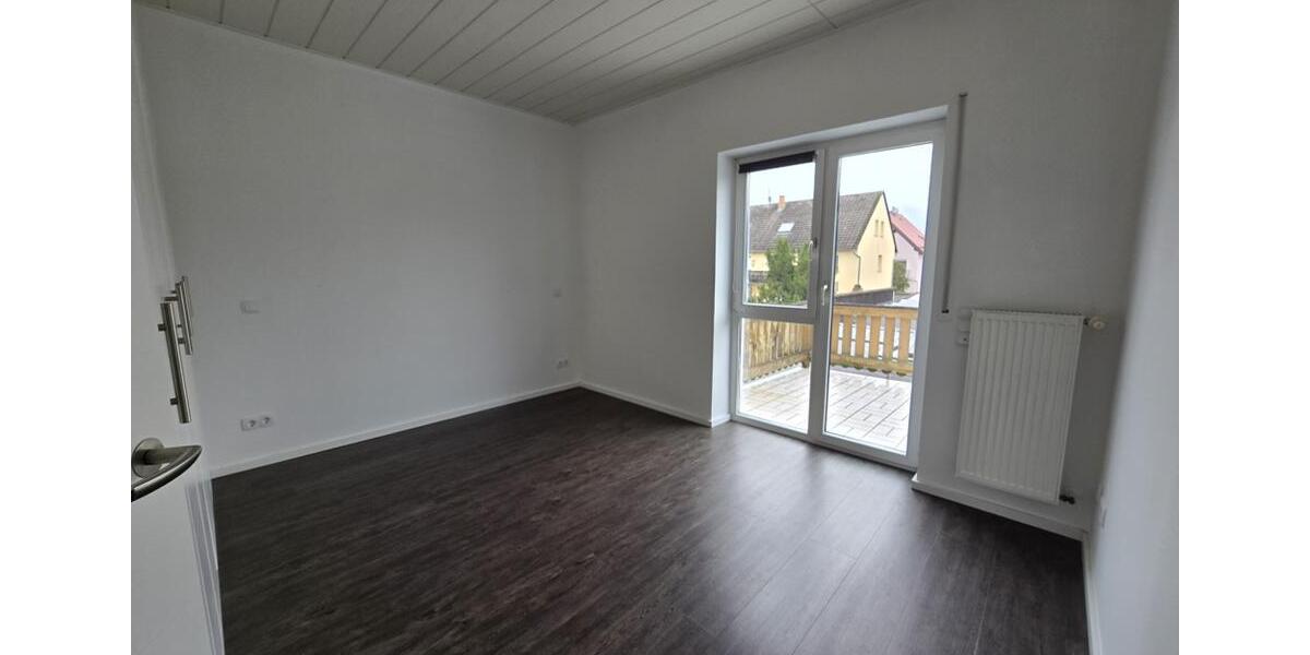 Maisonettenwohnung Raunheim - 5 Zimmer, 159 m&sup2;, 1.800&euro; | Angebot:26060130
