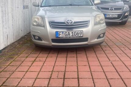 Toyota Avensis 368.000 km 2.000 &euro; Hattersheim am Main 65795