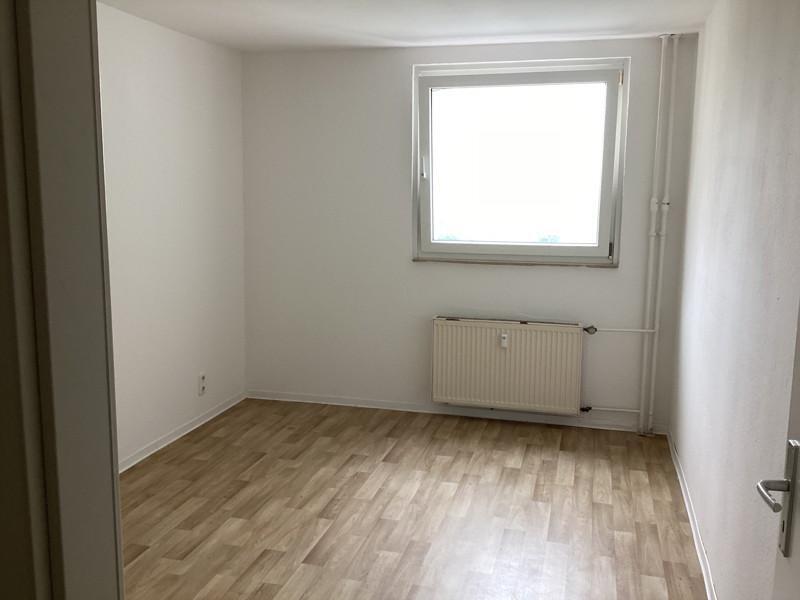 Weitblick: Helle 3 Zimmerwohnung mit Balkon zimmer
